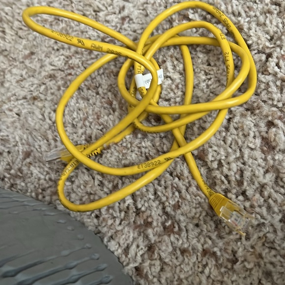 NETGEAR Nighthawk Smart Wi-Fi Router, R6700 - AC1750 - Picture 4 of 6